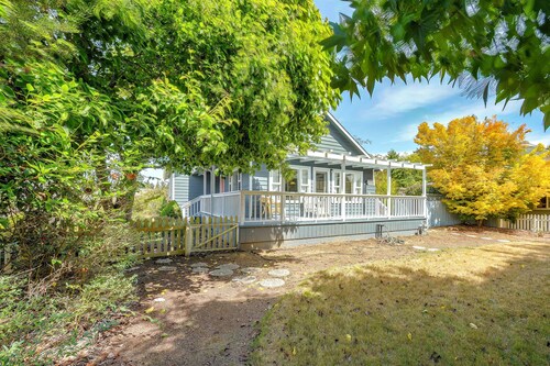 2 Mi to Ocean & Coastal Trails! Mckinleyville Home