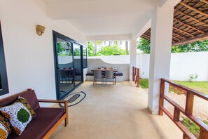 Comfort Apartment, Pool View | Outdoor dining - Pingwe Beach Apartments (Michamvi)