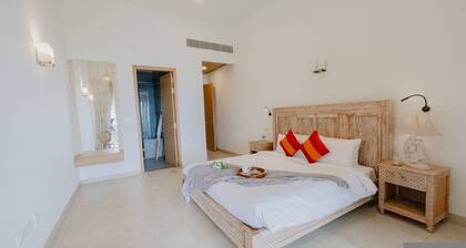 Villa Shankari - Beachside 3BR w Private Pool