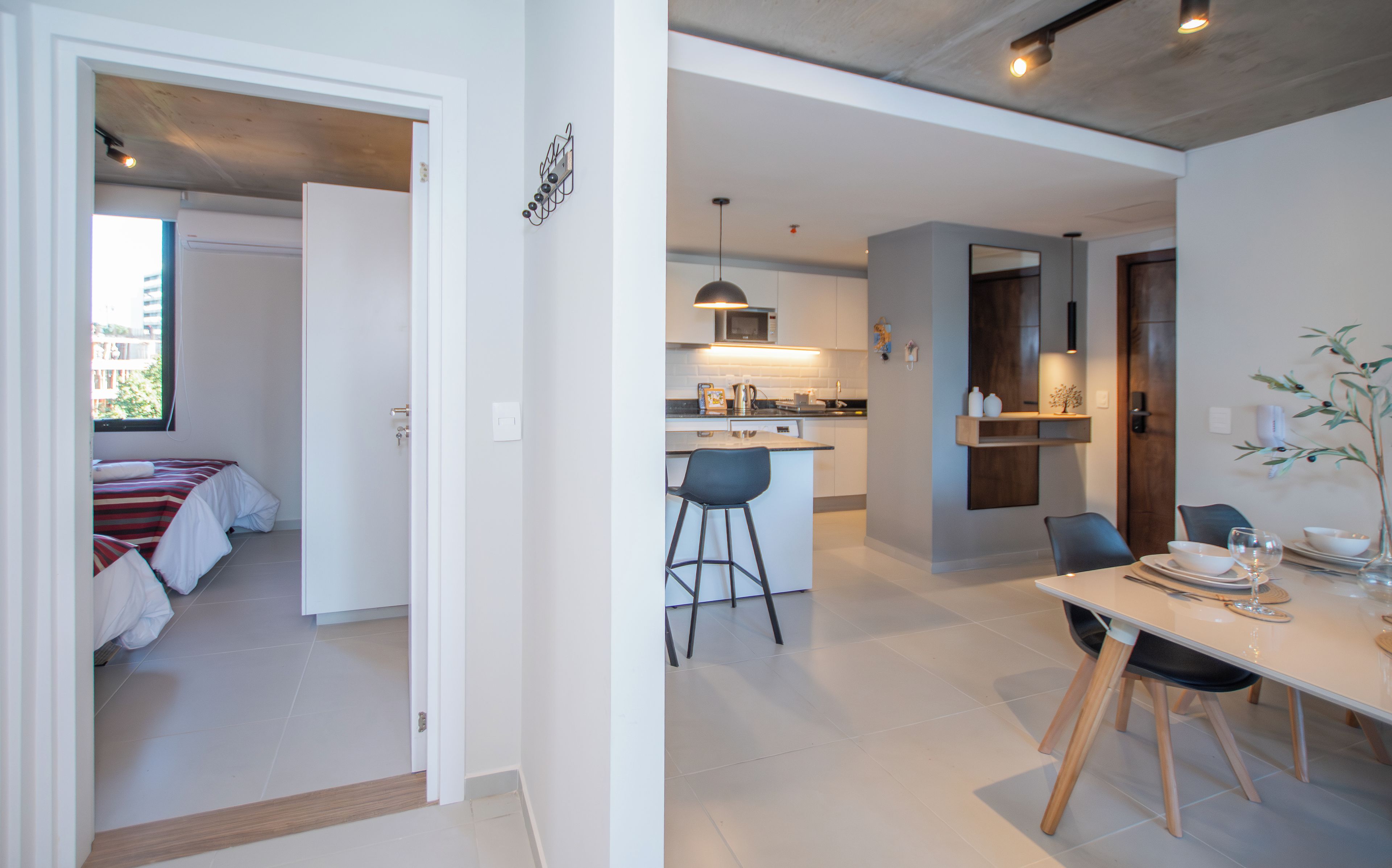 Apartment | Dining