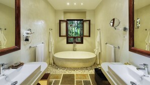 Unclassified image, 3 of 5, button - JH Villa Estate (Thalpe)