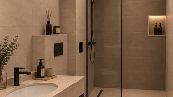 Business Double or Twin Room, Courtyard View | Bathroom | Shower, free toiletries, hair dryer, bathrobes