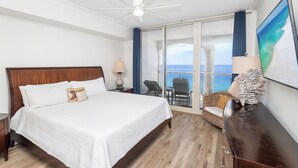 Room - Updated Luxury Gulf-Front 3BR | Beach Club 1404, Pools, Spa & Beach Chairs (Pensacola Beach)