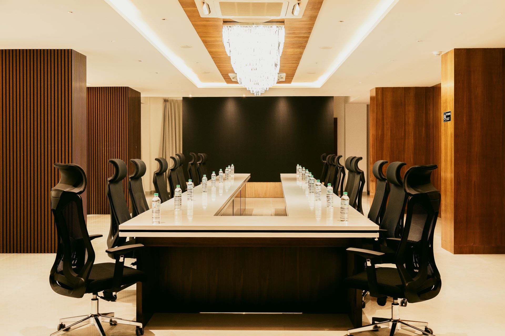 Meeting facility