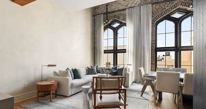 71 Wentworth | Luxury Condo on King Street