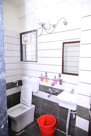 Unclassified image, 3 of 10, button - RISING SURYA HOTEL (Pune)