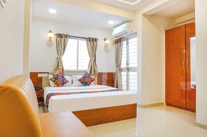 Unclassified image, 2 of 10, button - RISING SURYA HOTEL (Pune)