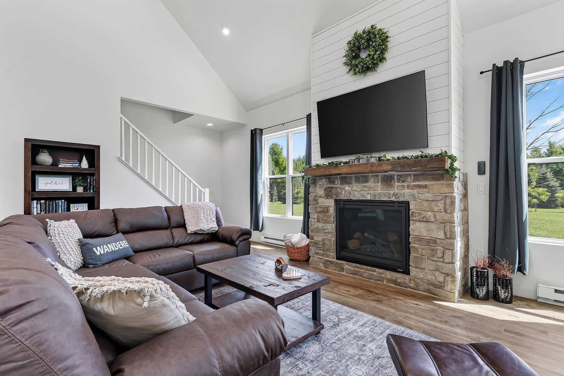 Spacious Egg Harbor Home, Sleeps 11- Dog Friendly - Sister Bay, WI