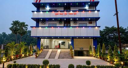 Deluxe Utsav Inn