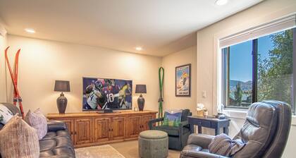Bonne Vie 2209 - Garage Included!
