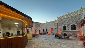 Unclassified image, 3 of 13, button - NUHARA OTEL (Mardin)