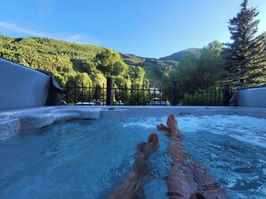 Common hot tub at Telluride Lodge - Telluride Lodge 322 - Telluride Paradise (Telluride)