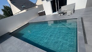 Unclassified image, 2 of 29, button - Large family villa for 17 people with a heated pool and hot tub, 7 bedrooms (Quessoy)