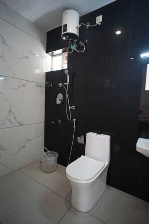 Bathroom - Vaga Dreams (Vagamon)