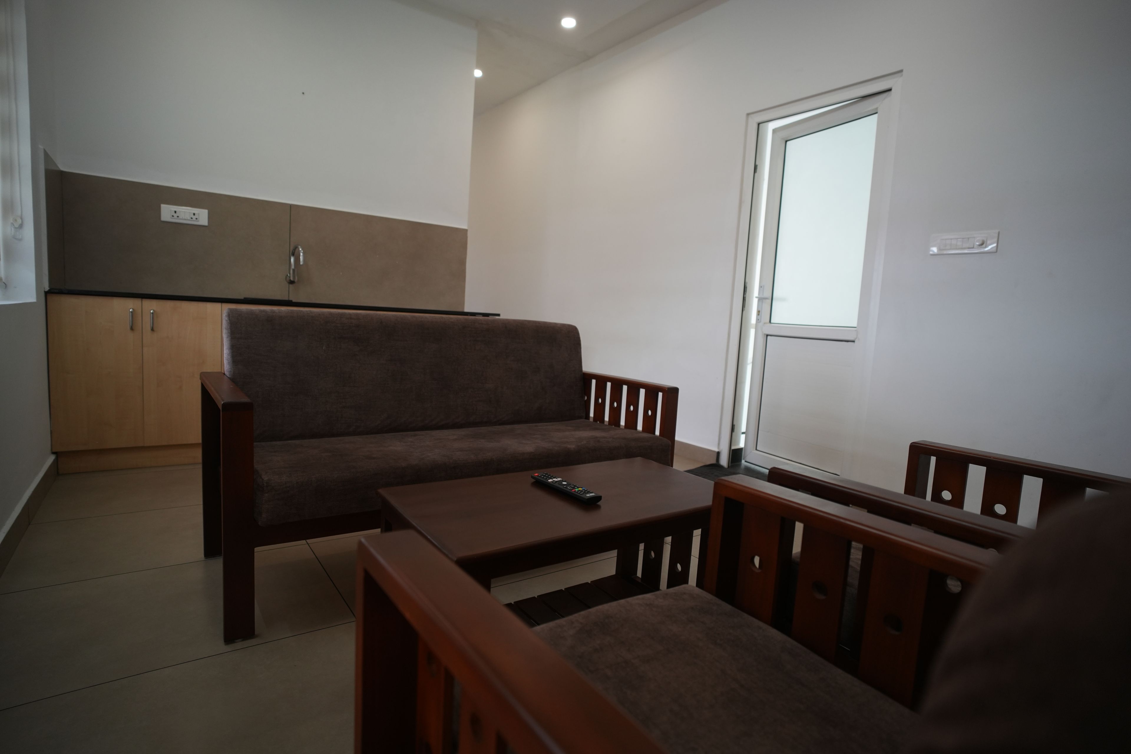 Deluxe Double Room | Living area