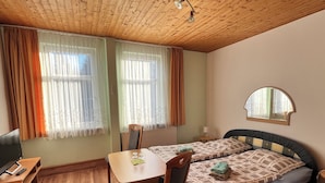 Room - Hotel Zur Henne (Suhl)