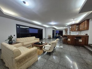 Unclassified image, 5 of 36, button - SHB - Cobertura Exclusiva com vista (Presidente Epitácio)