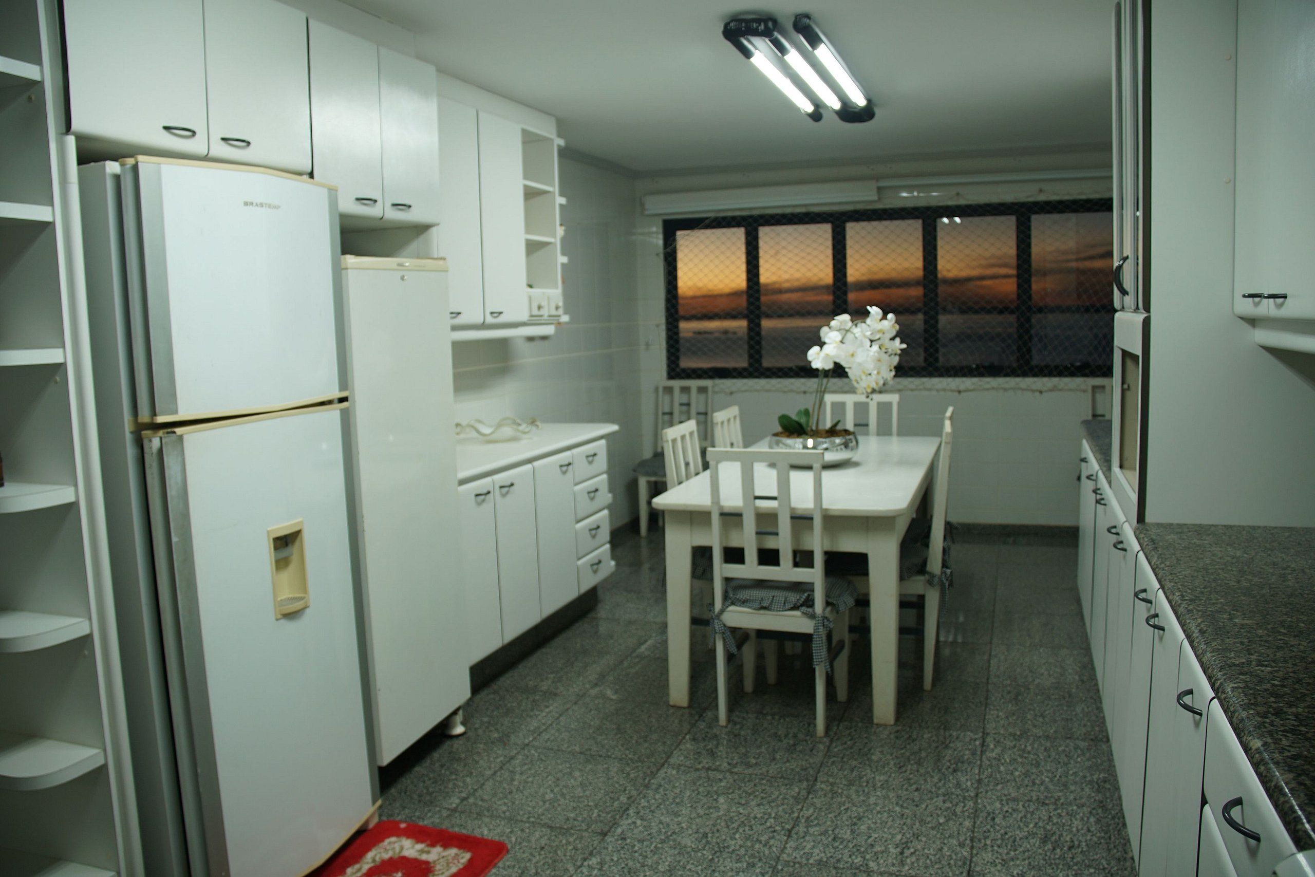 Apartment | Dining