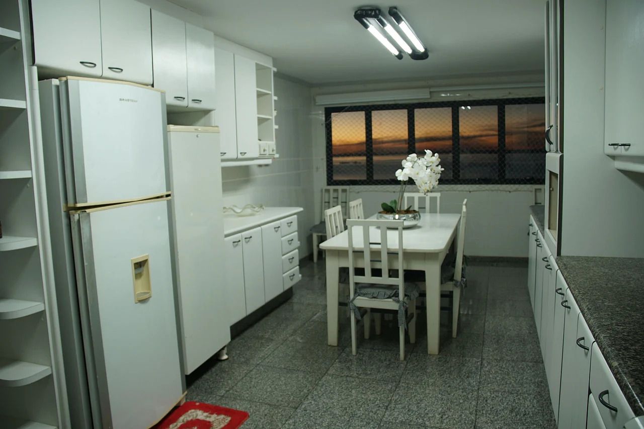 Departamento Deluxe, balcón, vista al río | Restaurantes