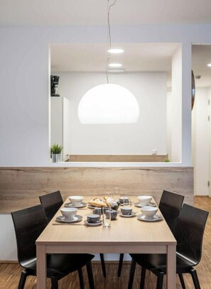 Ảnh chưa phân loại, 4 trong số 25 ảnh, nút