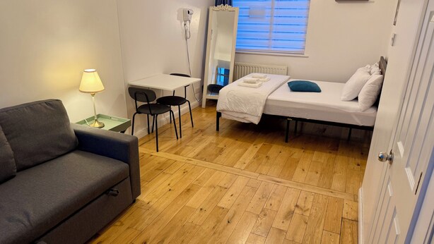 Room - The Willow Residence | En-Suite | Canada Water (London)