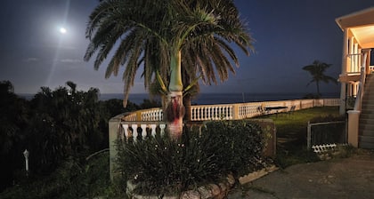 Spacious 3-Bedroom Bermuda Home with Spectacular Ocean Views