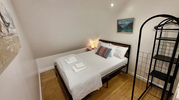 Room - The Riverside Loft/En-Suite Duplex/Canada Water (London)