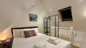 Room - The Riverside Loft/En-Suite Duplex/Canada Water (London)