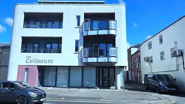 Uklassifisert bilde, 1 av 36, knapp