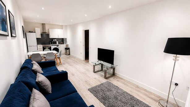 Living area - Luxury 1 Bed Serviced Apt 02 with WiFi MyRent2Rent (Corby)