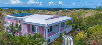 Bananaquit Bungalow w/ Ocean Views