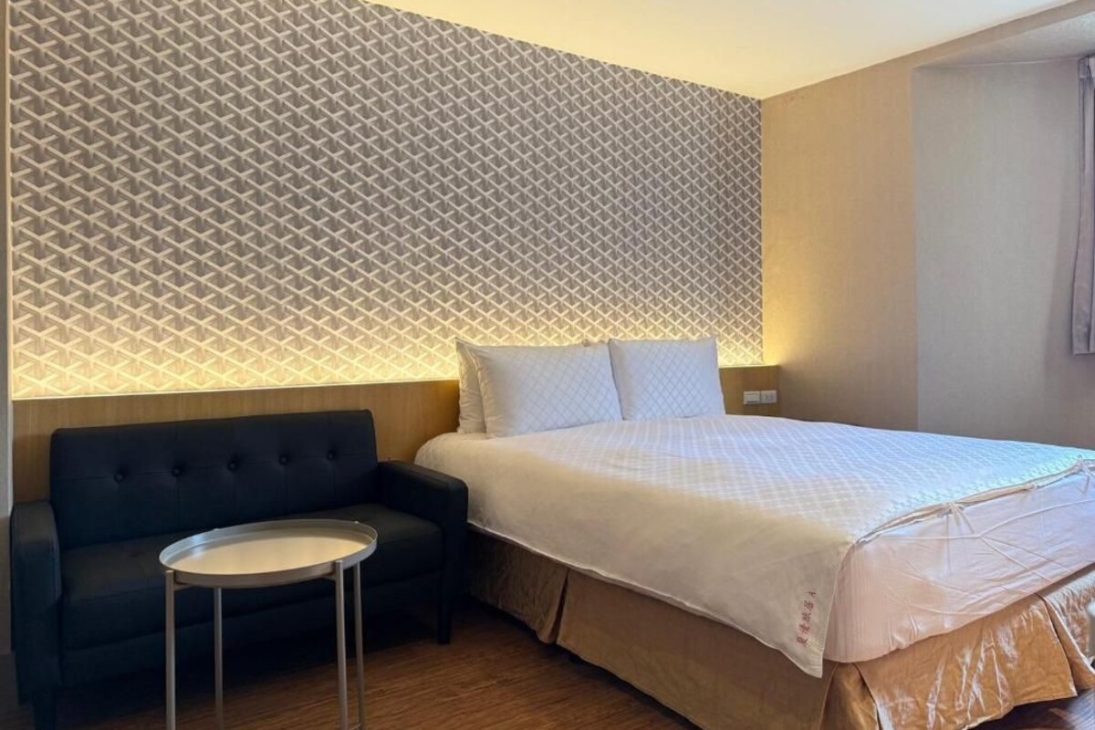 Habitació doble estàndard, vistes a la ciutat | Wifi gratuïta 