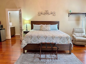 Unclassified image, 4 of 39, button - Beautiful 5-bedroom Farmhouse with wrap around porch (Goshen)