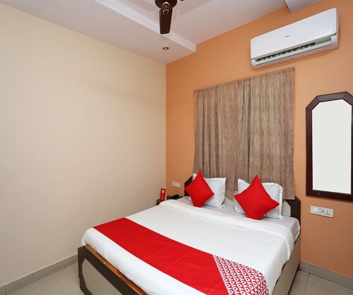 Deluxe Room Hotel Natraj