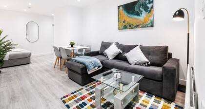 Luxury 1BR Serviced Apt 04 with Wi-fi MyRent2Rent