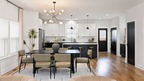 Dining - Nashville Dream Home - Near Downtown, Broadway, Midtown and Much More! (Nashville)