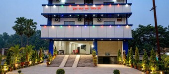 Classic Utsav Inn