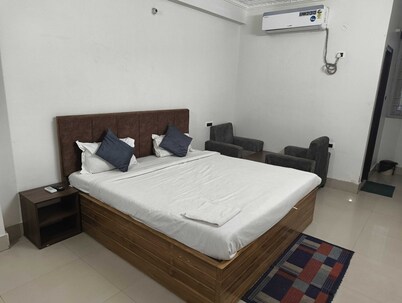 Classic Utsav Inn