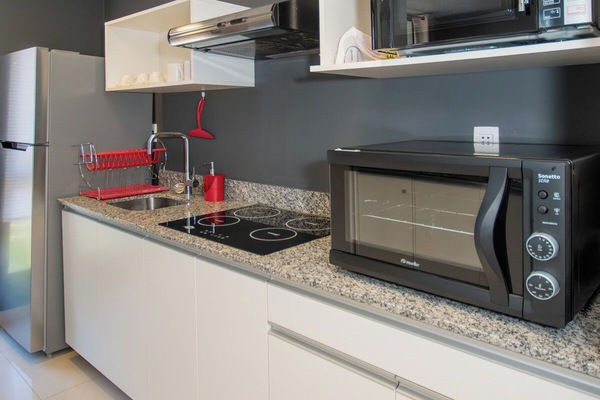 Full kitchen with induction stove