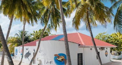 FEEALI BUDDIES INN