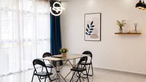 Apartment, 3 Schlafzimmer | Esszimmer