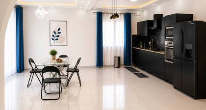 Modern Apartment Free Wifi & Airport Pickup
