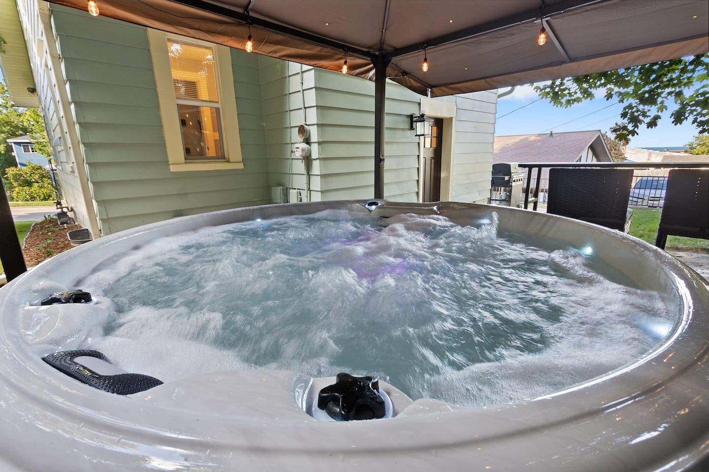 Bain à remous extérieur