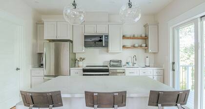 Riverbluff Nest: Rivanna River + Mins to Downtown
