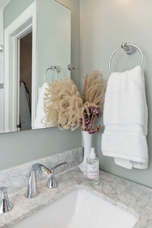 Bathroom - Shamrock Bungalow Near NoDa + Plaza Midwood (Charlotte)
