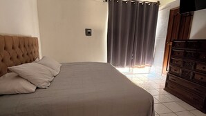 Room - Ground-floor apartment at "Sun House" (Puerto Vallarta)