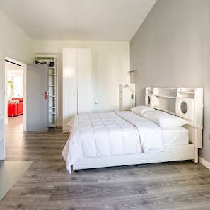 Unclassified image, 3 of 17, button - Vrbo Property (Terni)