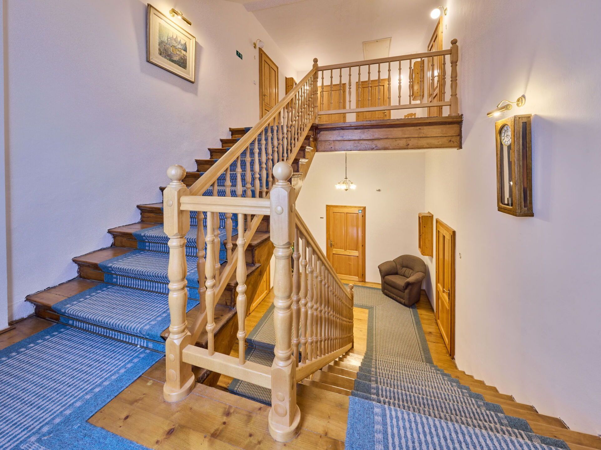 Bilderrahmen, Treppe, Holz, Gebäude, Fussboden, Holzbeize, Flooring, Hartholz, Grundeigentum, Laminatboden