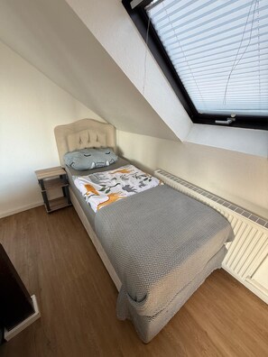 Unclassified image, 2 of 8, button - Vrbo Property (Düren)