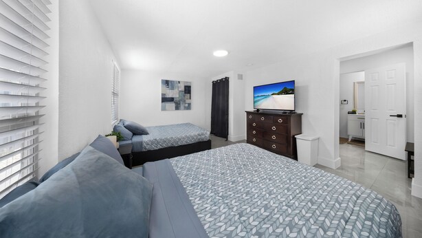 Room - Vrbo Property (Fort Lauderdale)